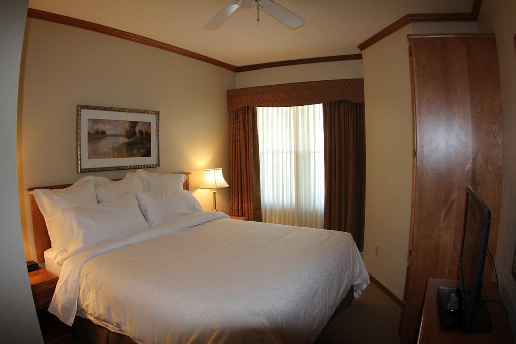 Osthoff Resort Elkhart Lake الغرفة الصورة